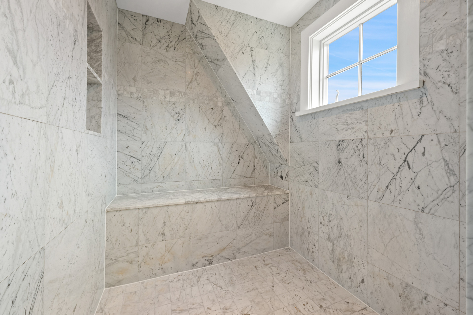 5020 Grosvenor Avenue, Unit 1 Bronx, NY 10471 - Photo 29 of 32 a bathroom with a shower