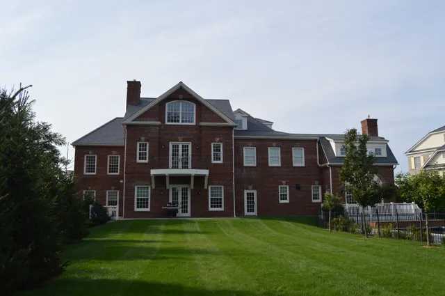 $5,900,000 | 5020 Grosvenor Avenue, Unit 1 | Fieldston