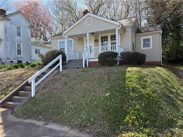 $1,395 | 1100 Franklin Street Southwest, Winston-Salem, NC 27101