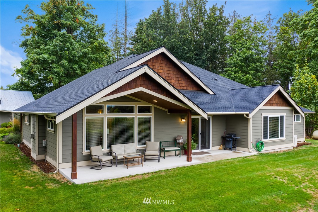 203 West Hemmi Road Bellingham, WA 98226 - Photo 3 of 38 Gallery Image 3