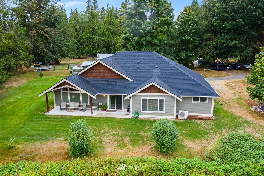 203 West Hemmi Road Bellingham, WA 98226 - Photo 4 of 38 Gallery Image 4