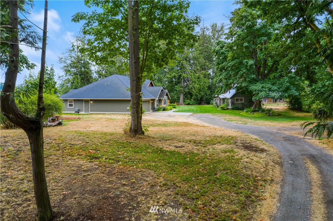 203 West Hemmi Road Bellingham, WA 98226 - Photo 5 of 38 Gallery Image 5