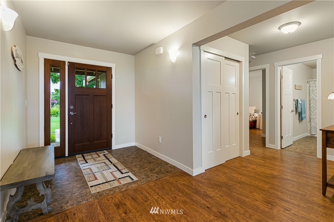 203 West Hemmi Road Bellingham, WA 98226 - Photo 8 of 38 Gallery Image 8