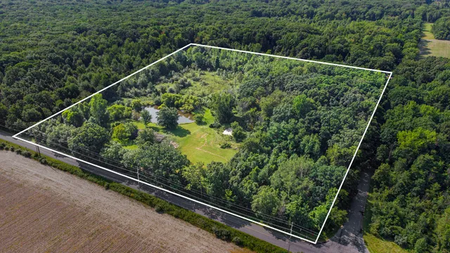 $430,000 | 7260 West East Road, Three Oaks, MI 49128