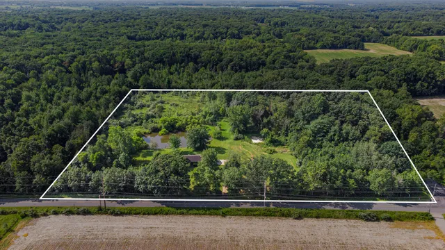 $430,000 | 7260 West East Road, Three Oaks, MI 49128