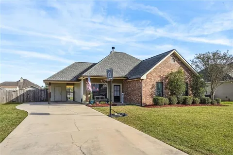 $230,000 | 18171 Grey Wolf Trail, Loranger, LA 70446
