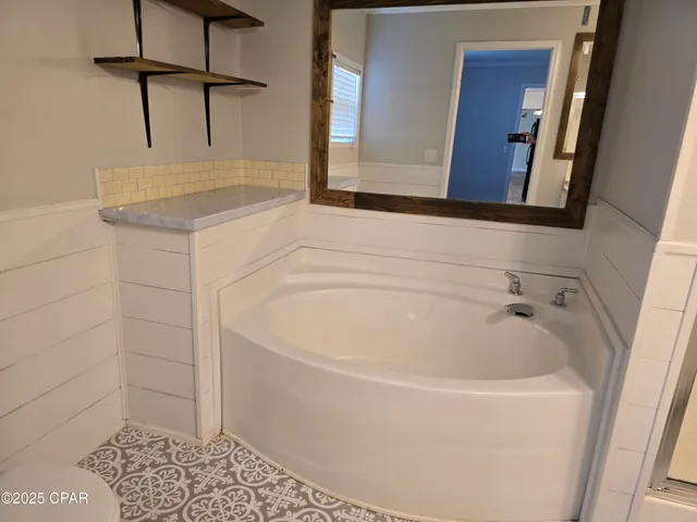 $124,000 | 21102 Northwest Lakeview Drive, Altha, FL 32421