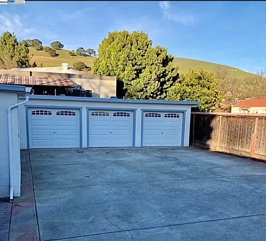 a front view of house with yard
