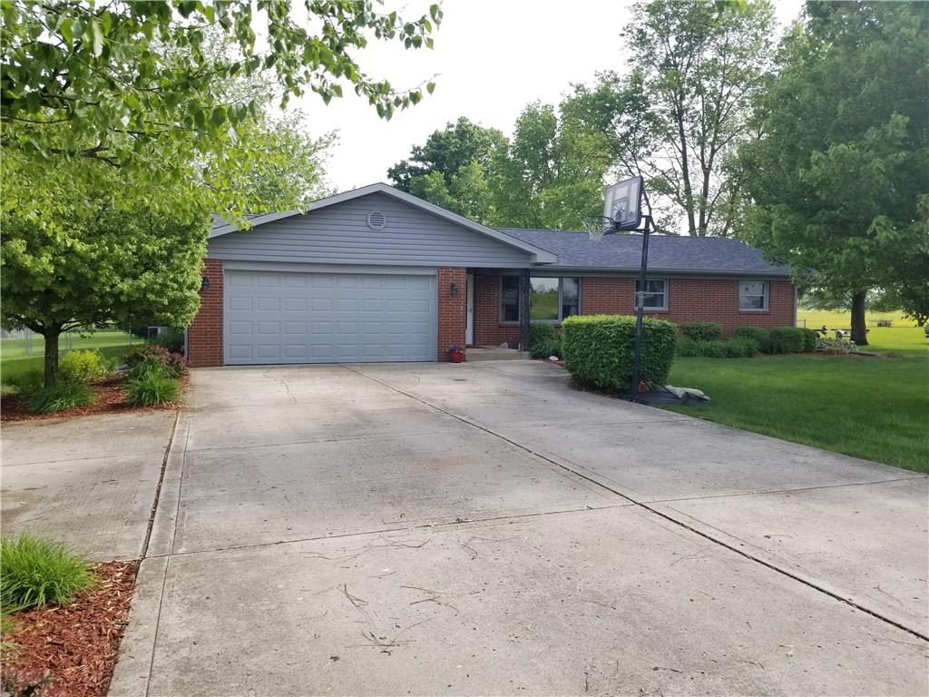 267 Weber Road Greenfield, IN 46140 - Photo 1 of 20 Gallery Image 1