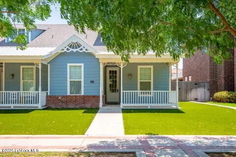 $2,300 | 2127 10th Street | North Overton