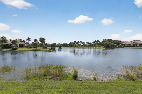 $489,000 | 16885 Waterbend Drive, Unit 175, Jupiter, FL 33477