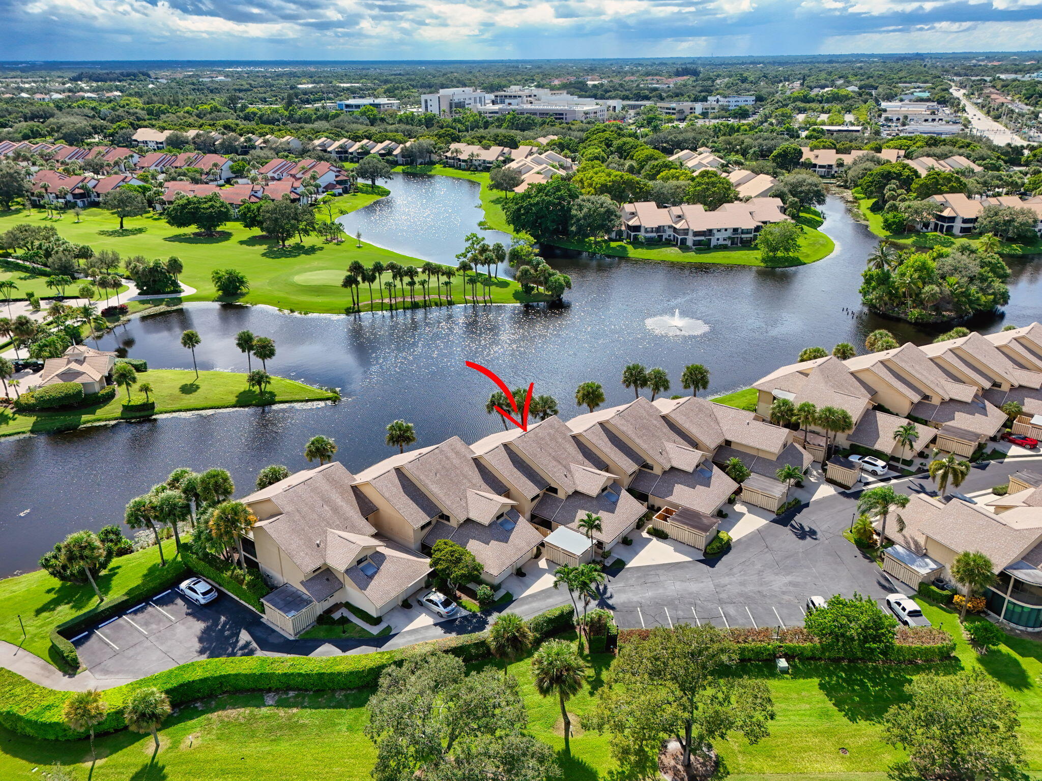 16885 Waterbend Drive, Unit 175 Jupiter, FL 33477 - Photo 37 of 43 an aerial view of residential houses with outdoor space