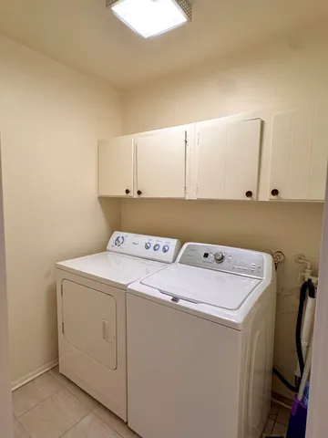 $420,000 | 913 Chapel Hill Road, Madison, WI 53711