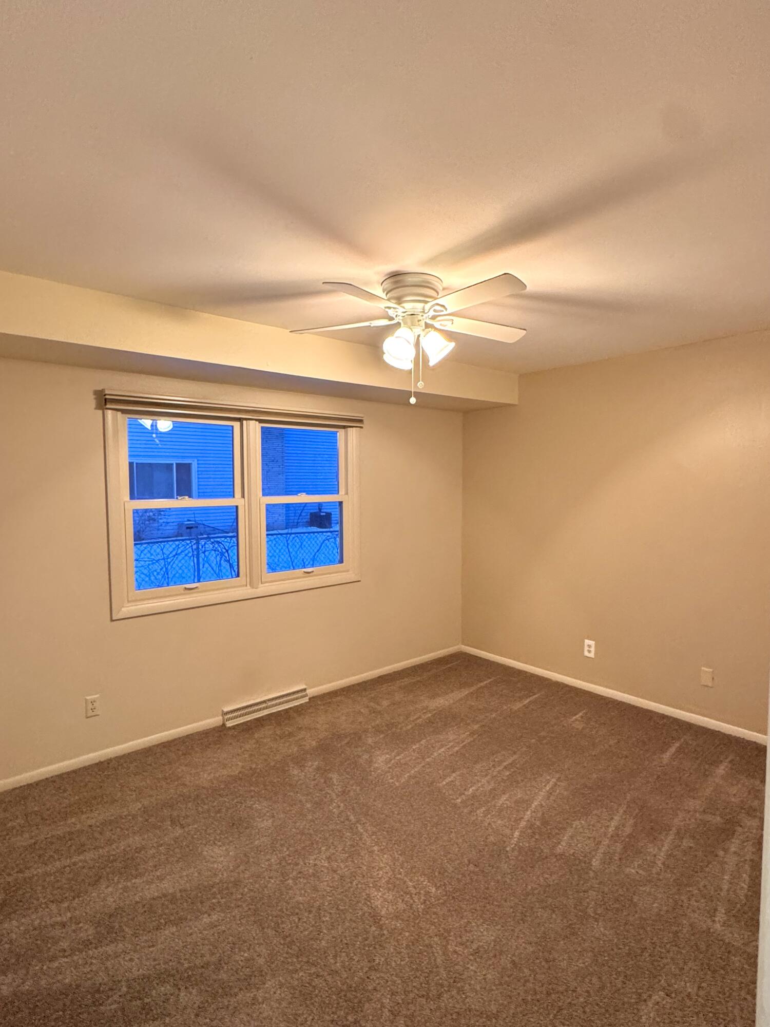 913 Chapel Hill Road Madison, WI 53711 - Photo 29 of 41 IMG_7652