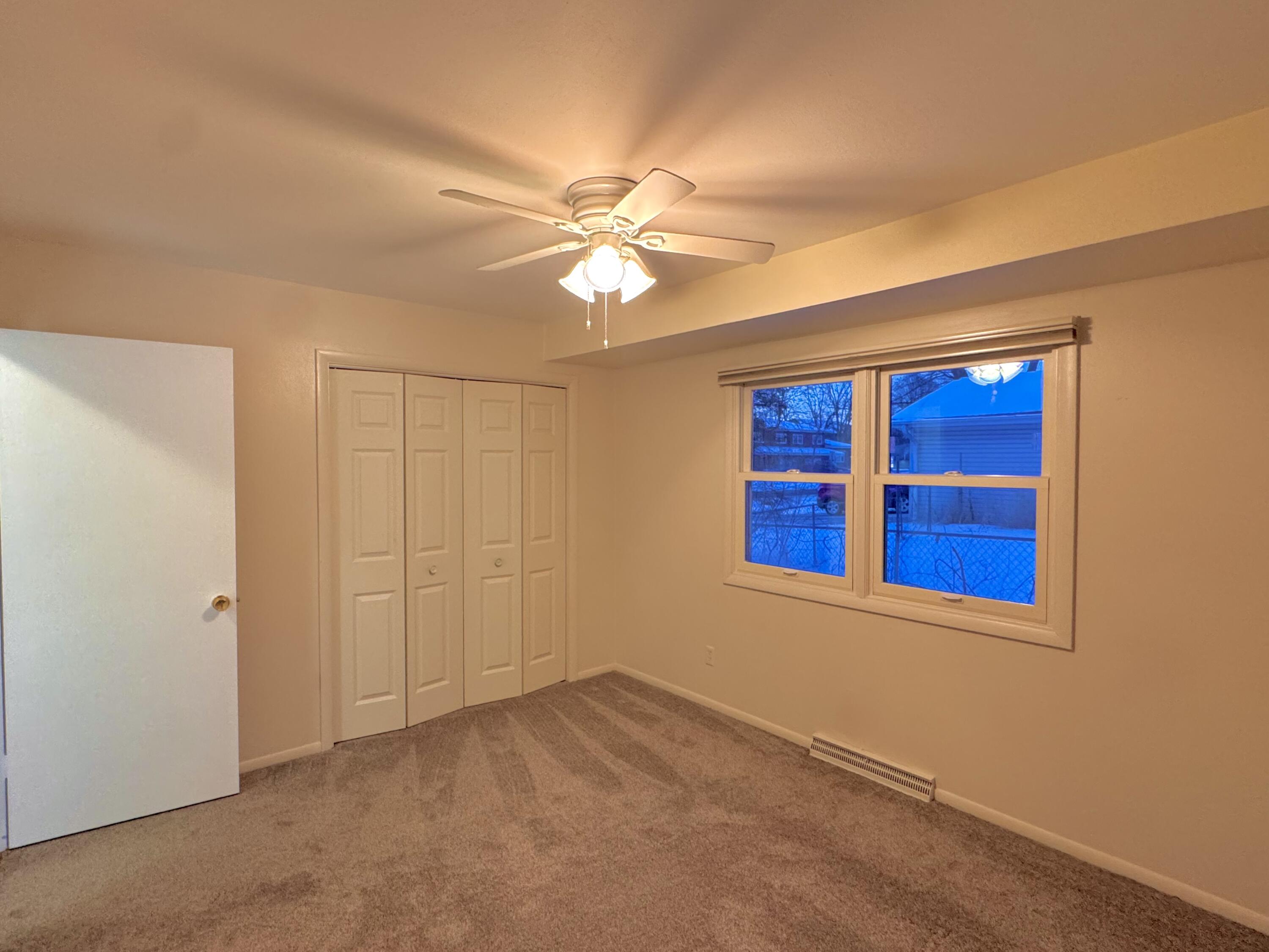 913 Chapel Hill Road Madison, WI 53711 - Photo 32 of 41 IMG_7656