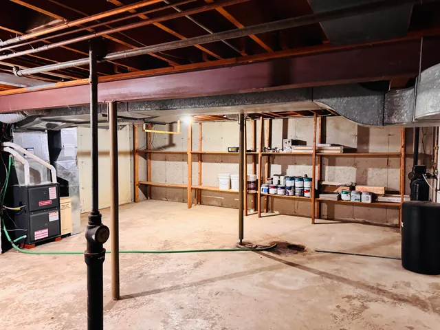 $420,000 | 913 Chapel Hill Road, Madison, WI 53711