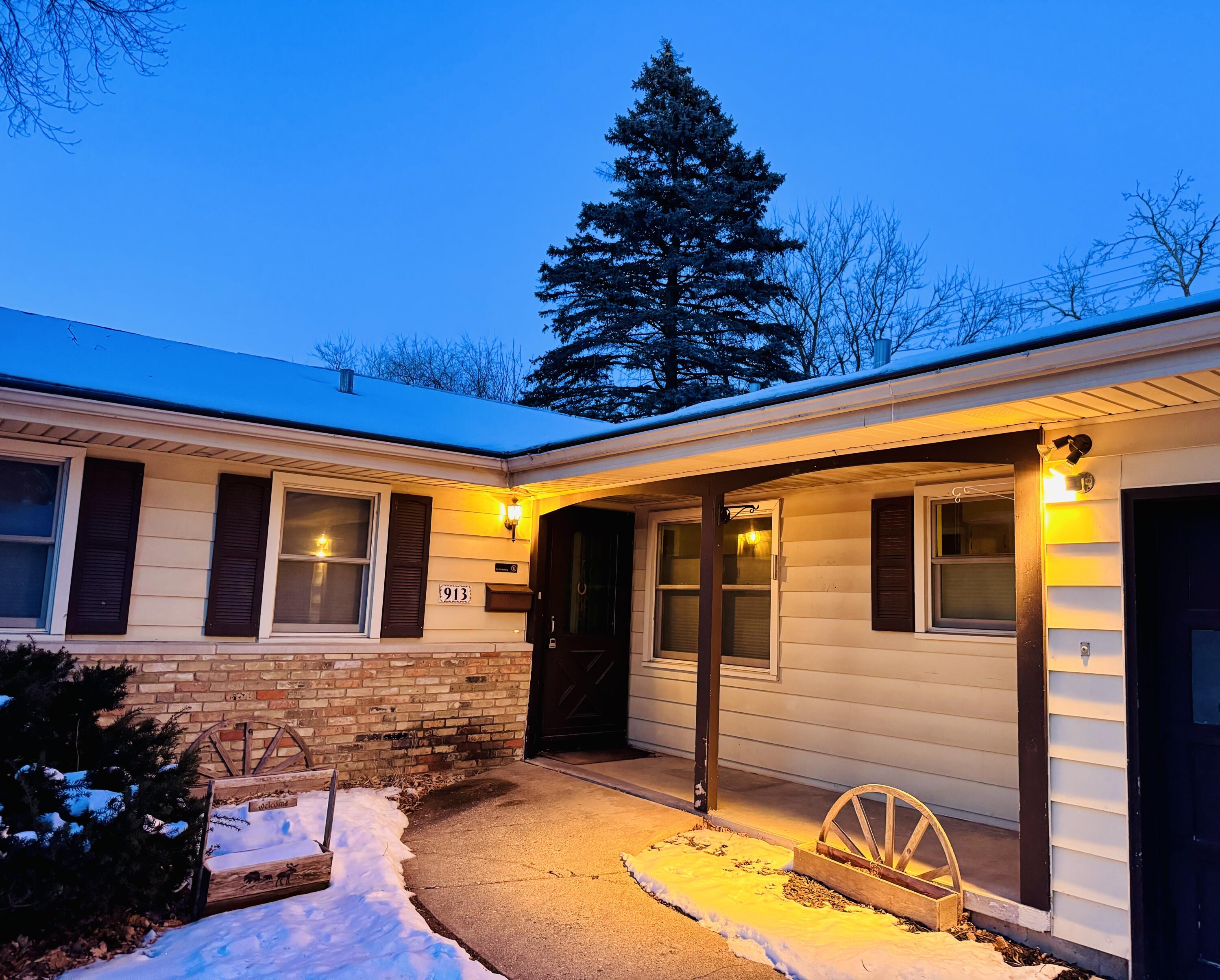 913 Chapel Hill Road Madison, WI 53711 - Photo 41 of 41 IMG_7665