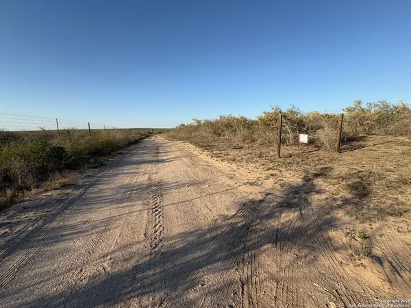 $129,000 | Tr102 Tr102 Frontier A Road, Freer, TX 78357