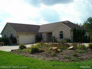 1823 West Predmore Road Oakland, MI 48363 - Photo 1 of 1 Attractive style