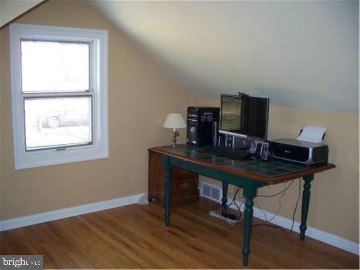 461 Rick Road Southampton, PA 18966 - Photo 12 of 23 Gallery Image 12
