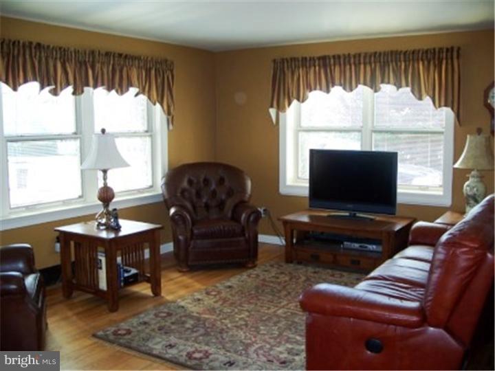 461 Rick Road Southampton, PA 18966 - Photo 5 of 23 Gallery Image 5