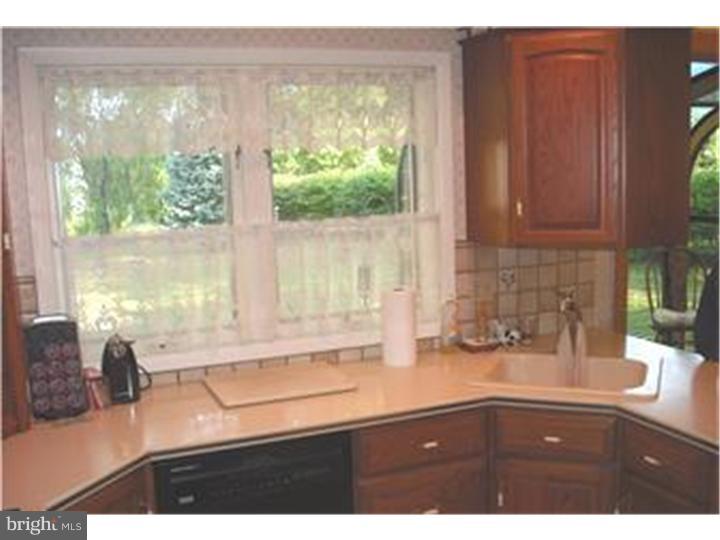 461 Rick Road Southampton, PA 18966 - Photo 8 of 23 Gallery Image 8