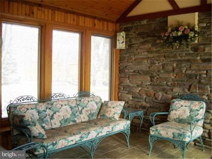461 Rick Road Southampton, PA 18966 - Photo 9 of 23 Gallery Image 9