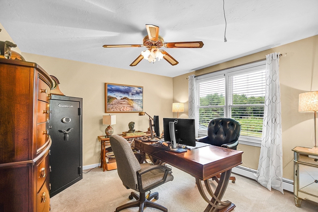 82 Bellingham Road Blackstone, MA 01504 - Photo 28 of 39
