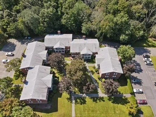 $2,200 | 12 Bayberry Drive, Unit 2, Sharon, MA 02067