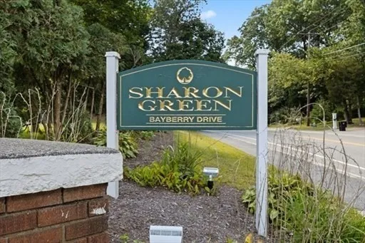 $2,200 | 12 Bayberry Drive, Unit 2, Sharon, MA 02067