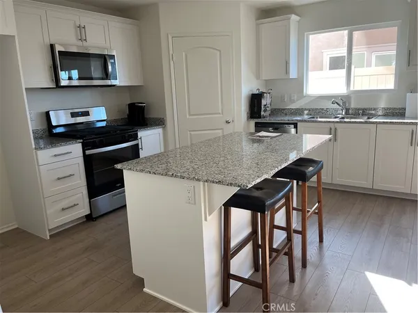 $3,800 | 14001 Carina Street, Moreno Valley, CA 92555