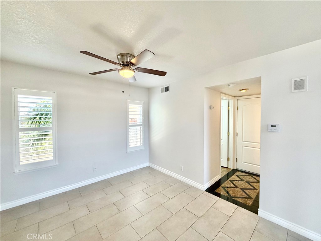 507 Lassa Way Perris, CA 92571 - Photo 11 of 39