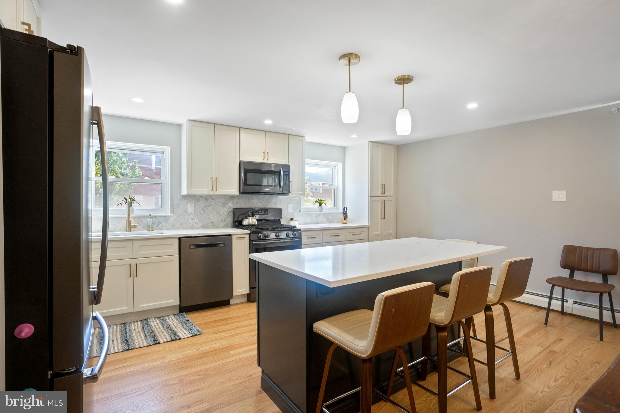 7336 Hiola Road Philadelphia, PA 19128 - Photo 13 of 45 Gallery Image 13