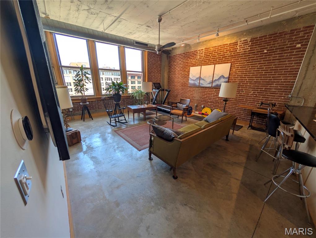 1627 Locust Street, Unit 706 St. Louis, MO 63103 - Photo 12 of 32