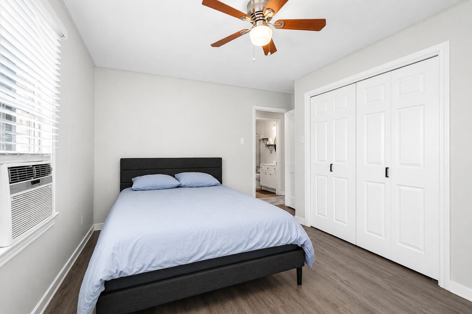 218 Hoffman Street Houston, TX 77020 - Photo 11 of 14