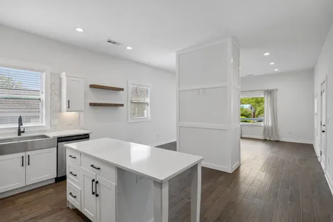 $499,000 | 882 West Sharpe Avenue, Nashville, TN 37206