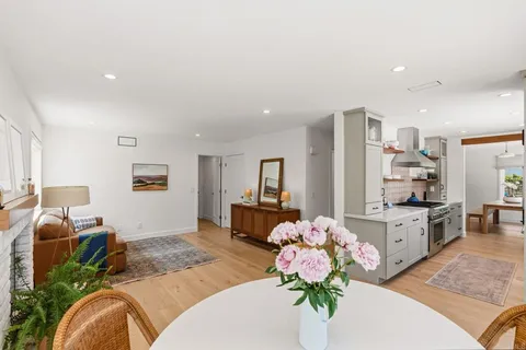 $2,349,000 | 1151 Kildeer Court, Encinitas, CA 92024
