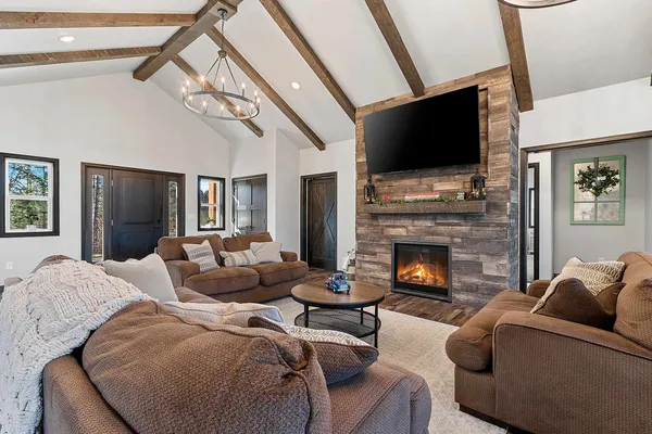 $1,250,000 | 5321 Oconto River Shores Lane, Lena, WI 54139