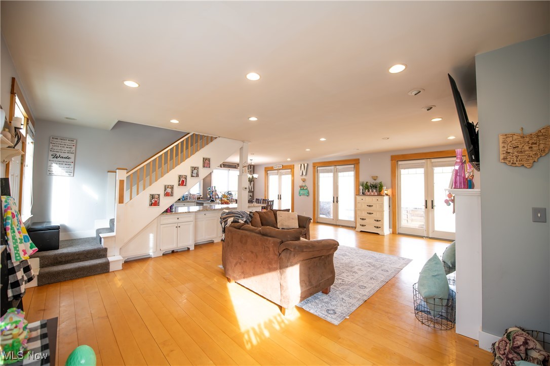 2284 Panama Road Southeast Carrollton, OH 44615 - Photo 8 of 50 Living area