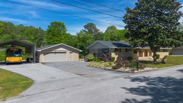 $450,000 | 7005 Lystra Road, Harrison, TN 37341