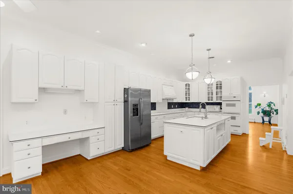 $799,999 | 1010 Carson Drive, Huntingtown, MD 20639