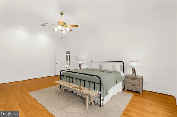 $799,999 | 1010 Carson Drive, Huntingtown, MD 20639