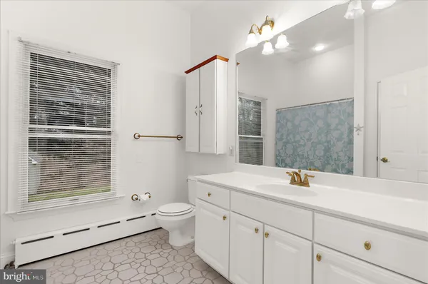 $799,999 | 1010 Carson Drive, Huntingtown, MD 20639