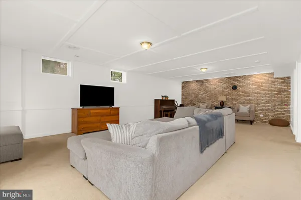 $799,999 | 1010 Carson Drive, Huntingtown, MD 20639