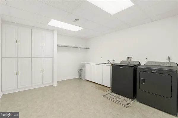 $799,999 | 1010 Carson Drive, Huntingtown, MD 20639