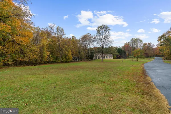 $799,999 | 1010 Carson Drive, Huntingtown, MD 20639