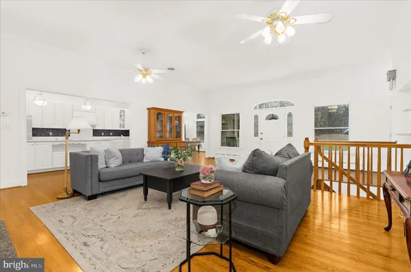 $799,999 | 1010 Carson Drive, Huntingtown, MD 20639