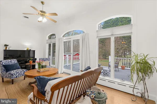 $799,999 | 1010 Carson Drive, Huntingtown, MD 20639