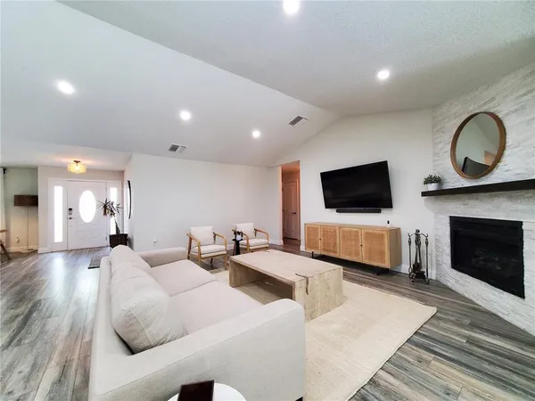 $3,795 | 6522 Hidden Beach Circle, Orlando, FL 32819