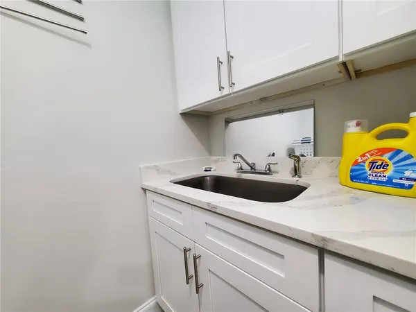 $3,795 | 6522 Hidden Beach Circle, Orlando, FL 32819